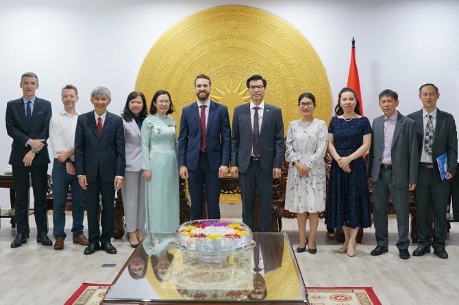 Thành lập Chi hội hữu nghị Việt – Anh tại Đại học Tôn Đức Thắng