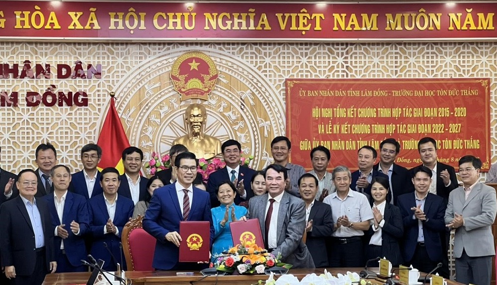 Đại học Tôn Đức Thắng ký kết thỏa thuận hợp tác với tỉnh Lâm Đồng