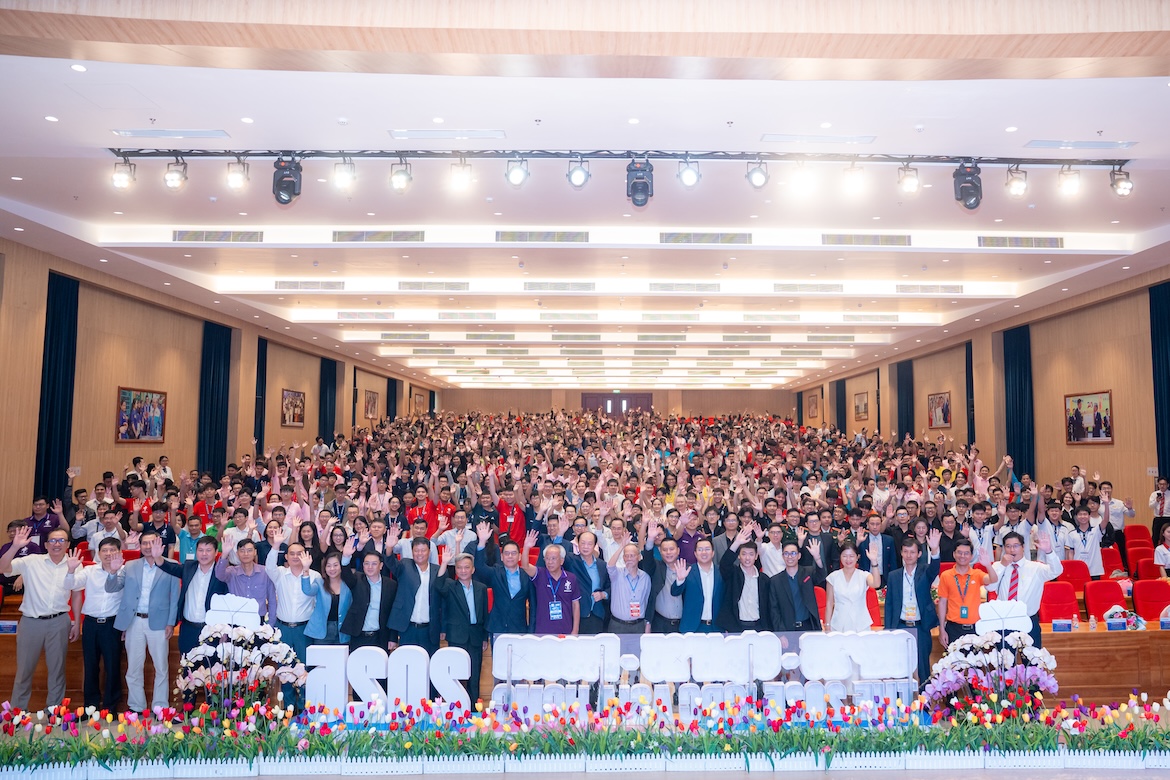 Lễ bế mạc và trao giải kỳ thi