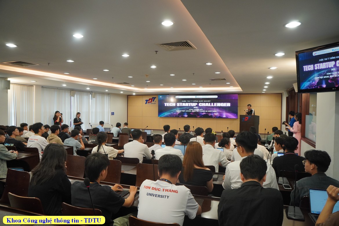 Toàn cảnh hội trường vòng chung kết