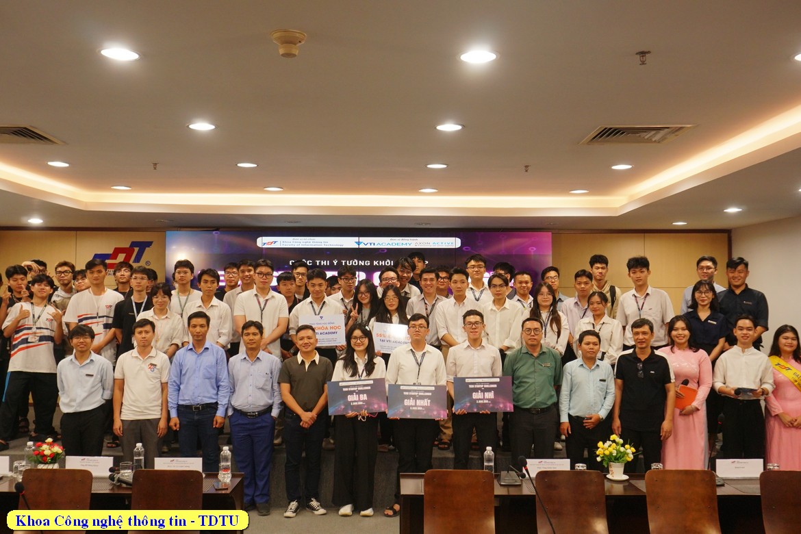 Chụp hình lưu niệm